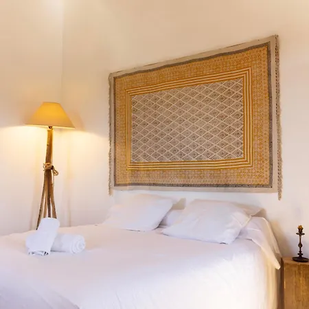 Hébergement de vacances Mas De La Motte - Domaine En Camargue Au Bord Du Petit Rhône *